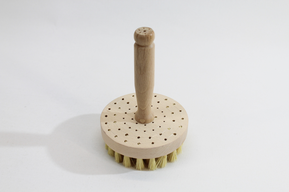 Preview: Käsebürste groß